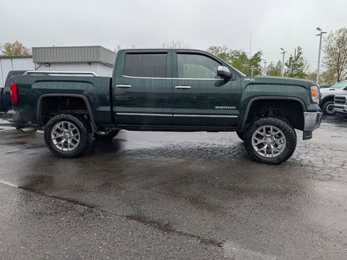 Used 2015 GMC Sierra 1500 SLT w/ SLT Crew Cab Value Package AWD/4WD image 7
