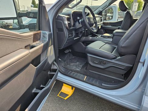 New 2026 Ford F350 Lariat AWD/4WD image 15