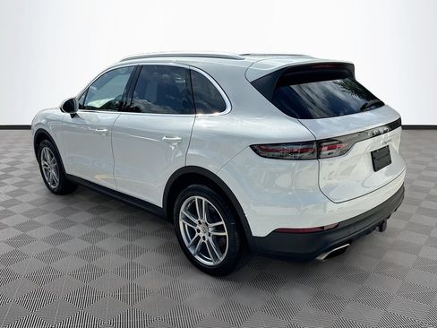 Used 2023 Porsche Cayenne AWD/4WD image 6