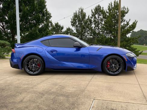 Used 2025 Toyota Supra RWD image 7