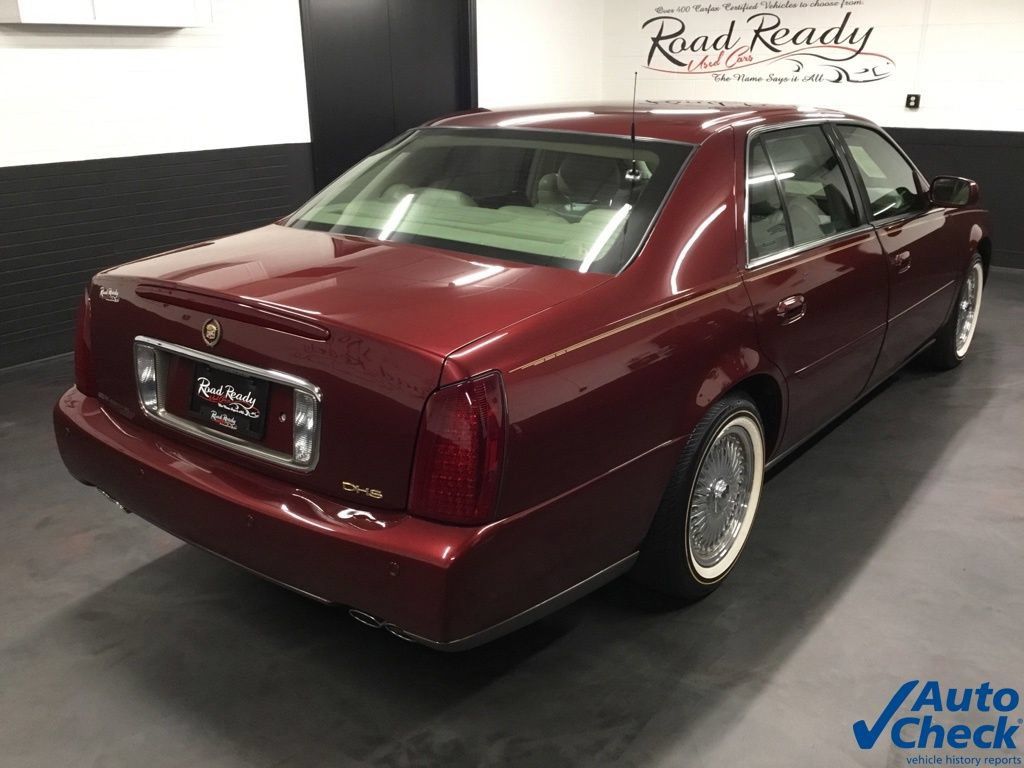 Used 2000 Cadillac De Ville DHS w/ Safety/Security Pkg FWD image 11