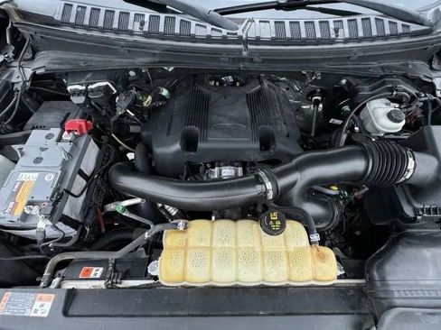 Used 2018 Ford Expedition Platinum AWD/4WD image 13