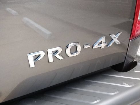 Used 2018 Nissan Frontier PRO-4X AWD/4WD image 28