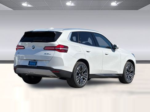 Used 2026 BMW X3 xDrive30i w/ Convenience Package AWD/4WD image 8