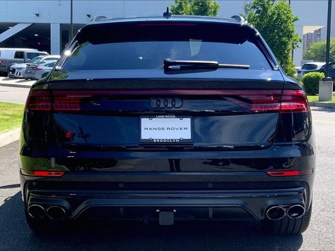 Used 2021 Audi SQ8 Prestige w/ Prestige Package AWD/4WD image 4