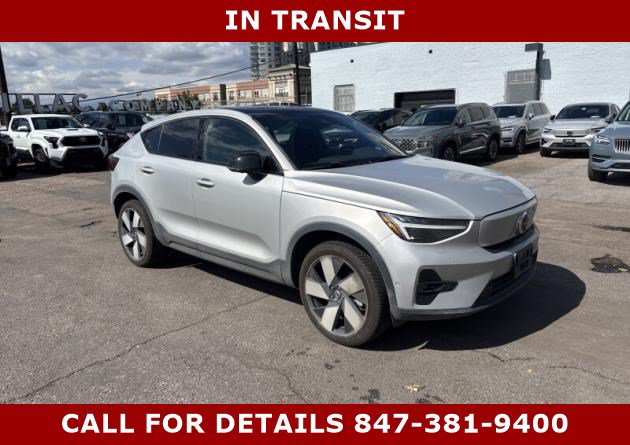 Used 2023 Volvo C40 P8 Recharge Ultimate AWD/4WD image 1