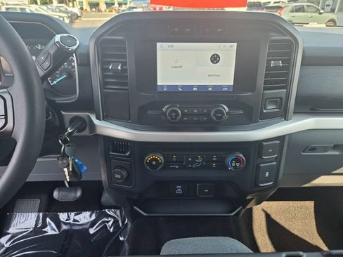 Certified 2021 Ford F150 XLT RWD image 15