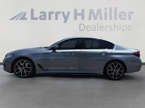 Used 2021 BMW 540i w/ M Sport Package RWD image 2