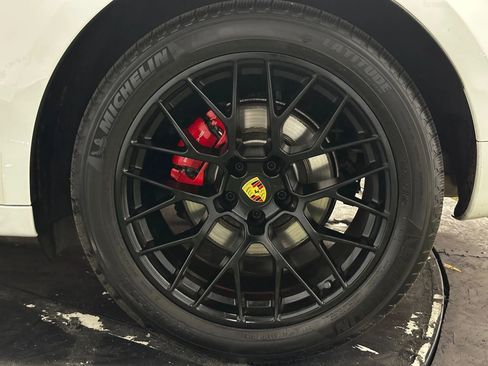 Used 2018 Porsche Macan GTS image 35