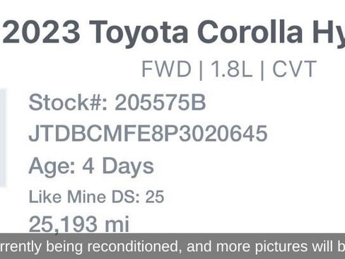 Used 2023 Toyota Corolla LE w/ Carpet Mat Package (TMS) FWD image 19
