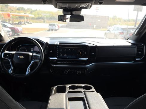 Used 2024 Chevrolet Silverado 3500 LT AWD/4WD image 30