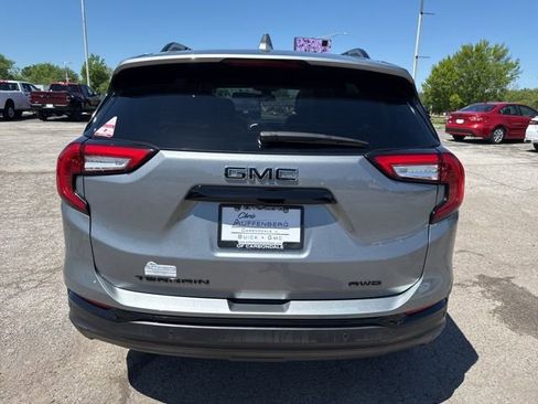 Used 2023 GMC Terrain SLT w/ Infotainment Package II AWD/4WD image 15
