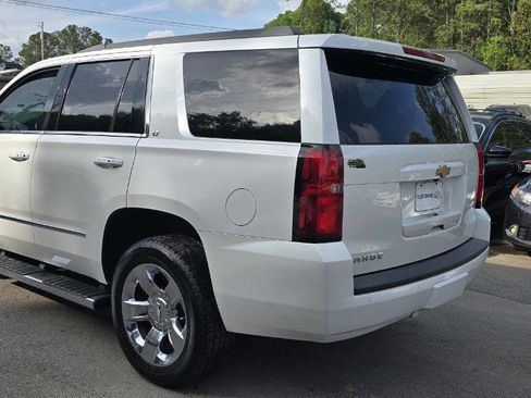 Used 2017 Chevrolet Tahoe LT w/ LT Signature Package RWD image 7