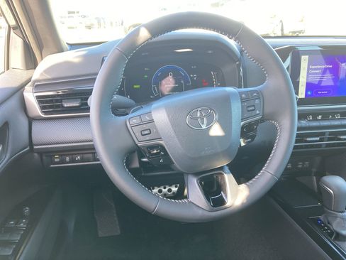 Certified 2026 Toyota Camry SE image 11