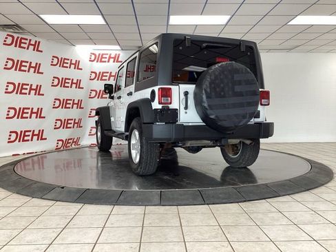 Used 2014 Jeep Wrangler Unlimited Sport w/ Quick Order Package 24S AWD/4WD image 5
