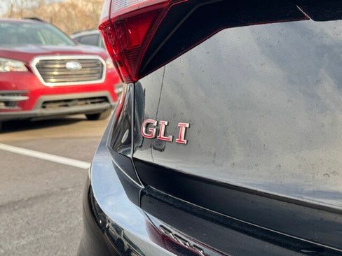 Used 2024 Volkswagen Jetta GLI Autobahn w/ GLI Black Package image 11