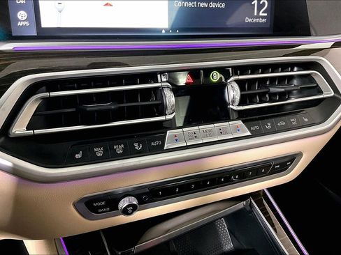 Used 2021 BMW X5 sDrive40i w/ Premium Package 2 image 33