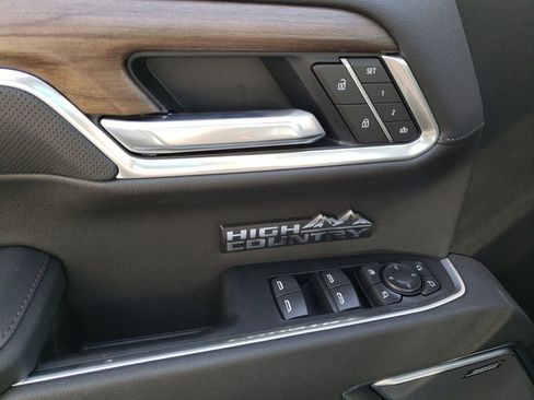 New 2026 Chevrolet Silverado 1500 High Country AWD/4WD image 18