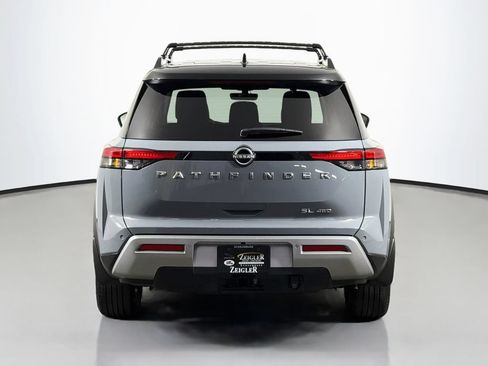 Used 2023 Nissan Pathfinder SL w/ SL Premium Package AWD/4WD image 6