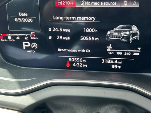 Used 2022 Audi Q5 2.0T Premium Plus AWD/4WD image 37