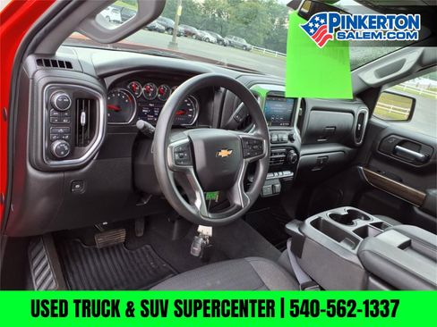 Used 2020 Chevrolet Silverado 1500 LT image 14