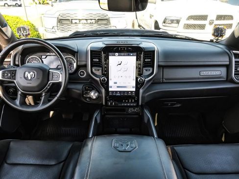 Used 2023 RAM 1500 Laramie AWD/4WD image 12