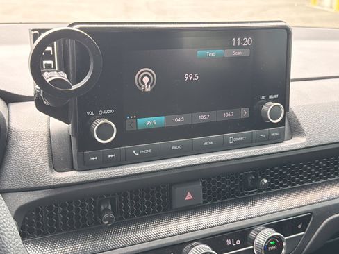 Used 2025 Honda CR-V EX image 23