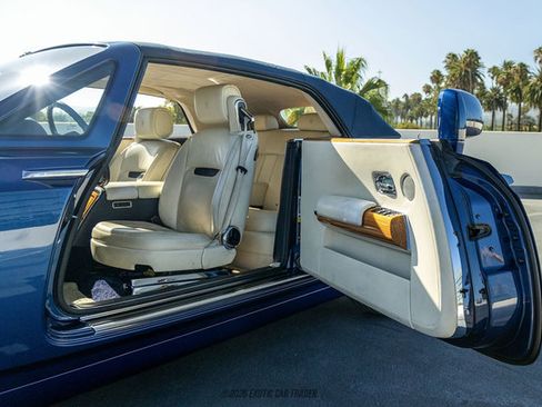 Used 2010 Rolls-Royce Phantom Drophead Coupe RWD image 63