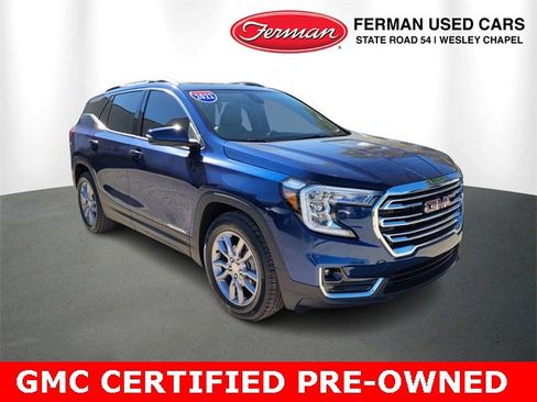 Certified 2022 GMC Terrain SLT w/ Infotainment Package II image 1