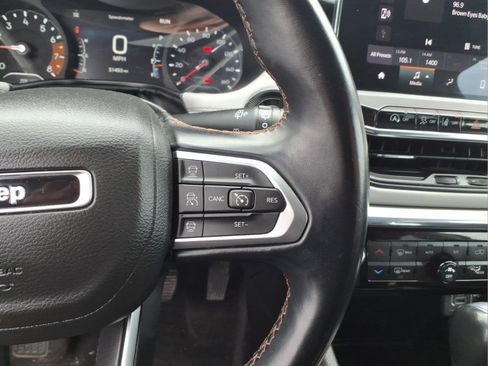 Used 2022 Jeep Compass Limited image 22