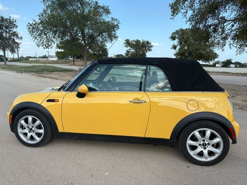 Used 2008 MINI Cooper Convertible FWD image 17