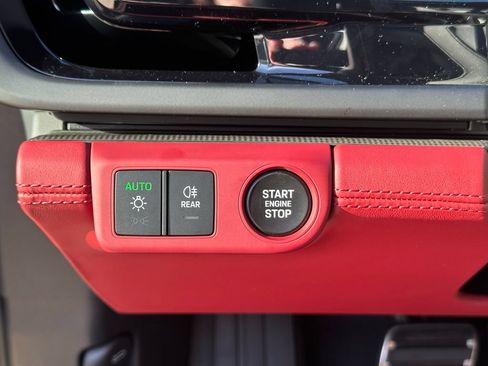 Certified 2026 Porsche Panamera RWD image 32