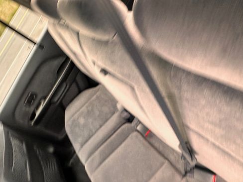 Used 2004 Honda Pilot EX image 7