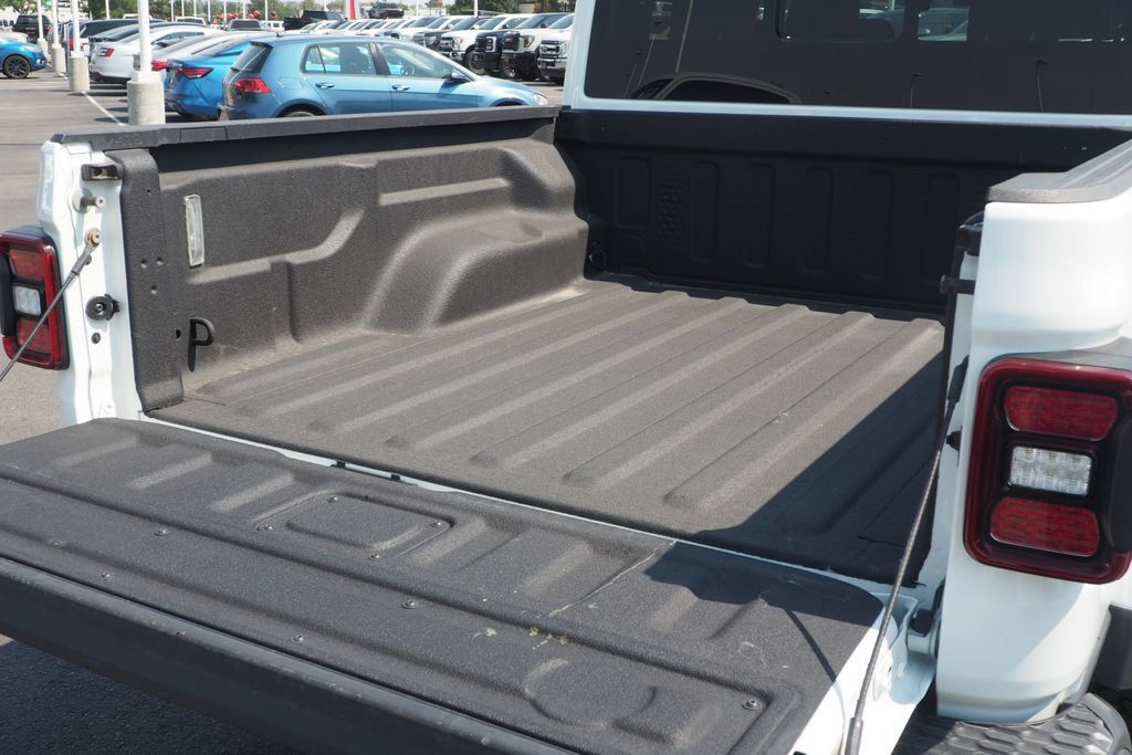Used 2021 Jeep Gladiator Rubicon AWD/4WD image 20
