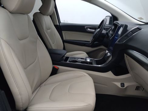 Used 2022 Ford Edge Titanium AWD/4WD image 21