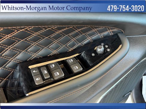 Used 2025 Jeep Grand Cherokee L Summit w/ Obsidian Package AWD/4WD image 12