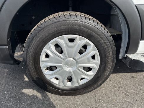 Used 2023 Ford Transit 250 Low Roof w/ Exterior Upgrade Package image 26