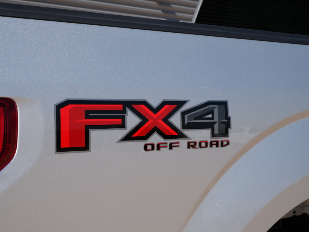 Used 2019 Ford F150 XL w/ Equipment Group 101A Mid AWD/4WD image 8