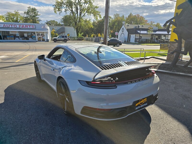 Used 2024 Porsche 911 Carrera 4 AWD/4WD image 6