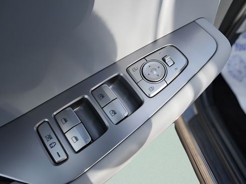 Certified 2025 Hyundai Palisade SEL FWD image 26