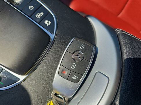 Used 2020 Mercedes-Benz GLC 300 4MATIC Coupe image 38