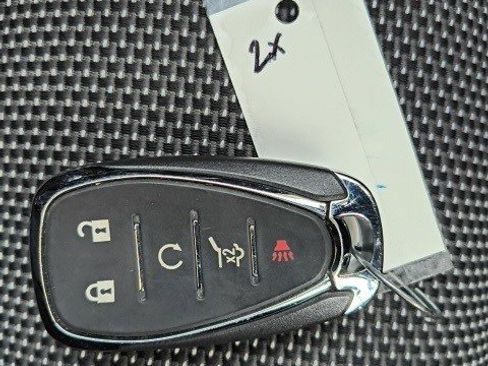 Used 2019 Chevrolet Traverse LT image 24