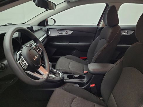 Used 2024 Kia Forte LXS image 17