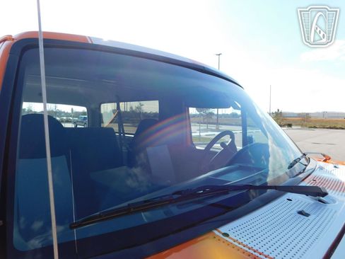 Used 1996 Ford Bronco image 27