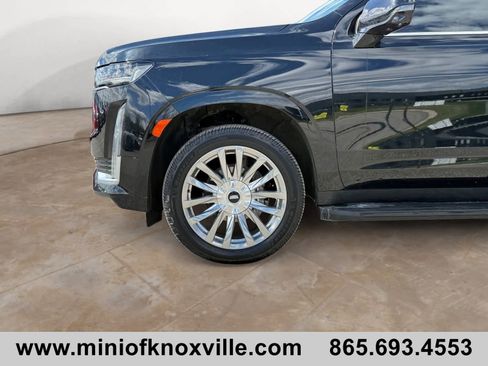 Used 2021 Cadillac Escalade Premium Luxury image 9