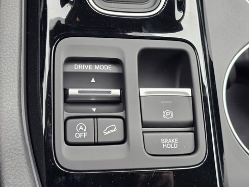 New 2026 Honda Pilot Touring image 21