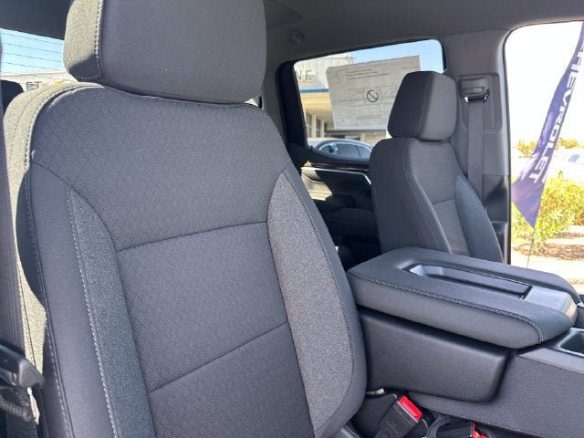 New 2026 Chevrolet Silverado 1500 RST AWD/4WD image 33
