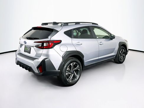 Used 2024 Subaru Crosstrek 2.0i Premium image 9