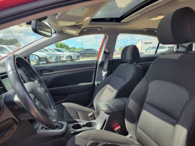 Used 2017 Hyundai Elantra Value Edition FWD image 12