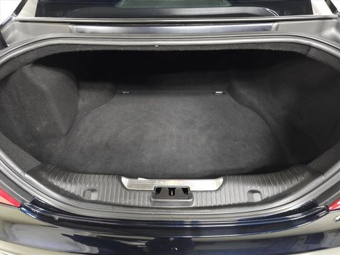 Used 2016 Jaguar XJ L Portfolio image 7